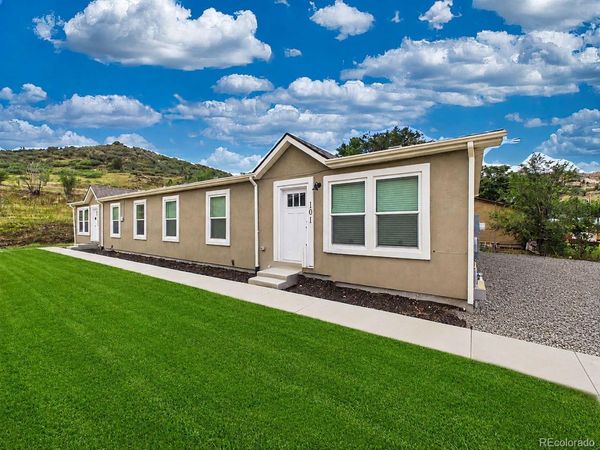 2515 Busch Avenue , Colorado Springs, CO 80904