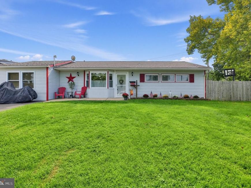 2 Idlewild Road, Levittown, PA 19057 Main Photo
