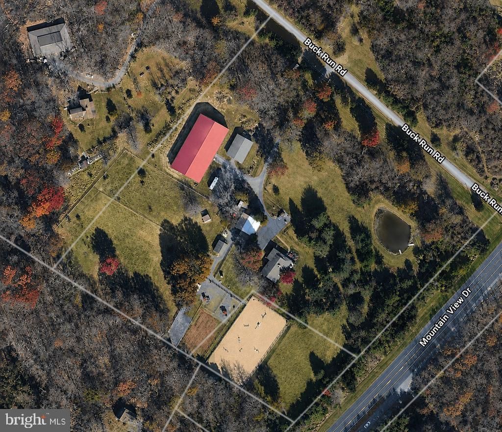 2053 MOUNTAIN VIEW DRIVE, QUAKERTOWN, PA 18951