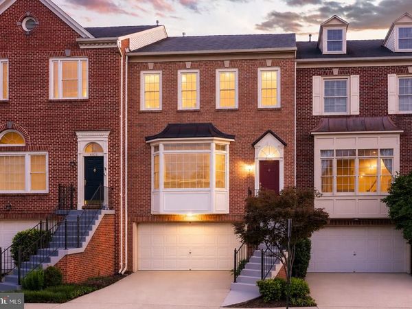 8505 WESTOWN WAY, VIENNA, VA 22182