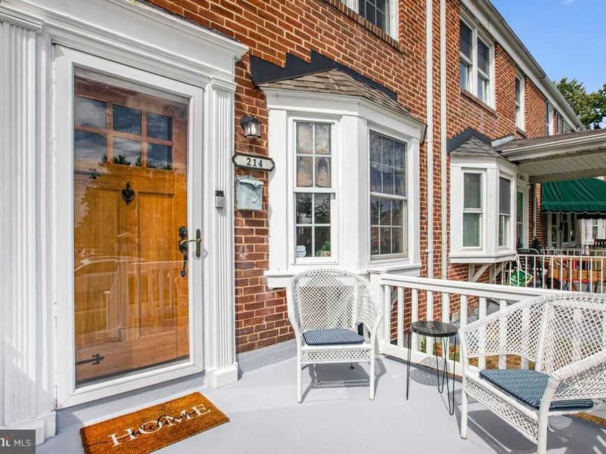 214 Blakeney Road, Catonsville, MD 21228 Main Photo