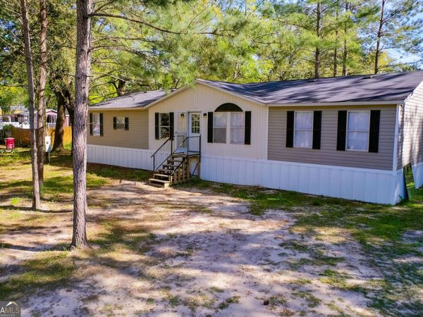 3612 Fox Trail, Blackshear, GA 31516