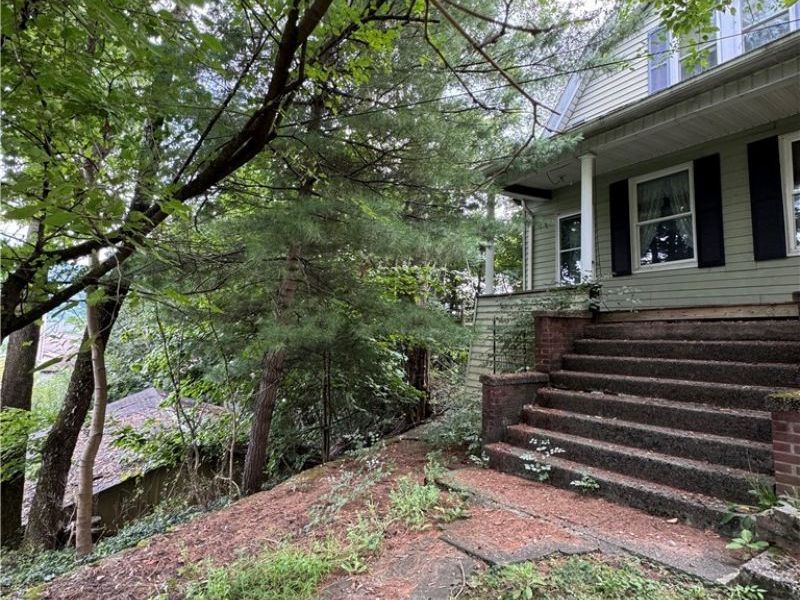 509 Columbus Avenue, Martins Ferry, OH 43935 Photo 5