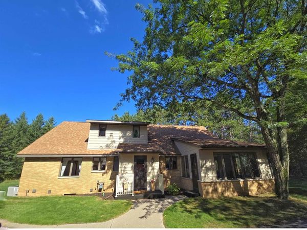 4470 COOLIDGE AVENUE, Plover, WI 54467
