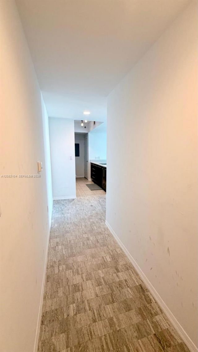 500 Brickell Ave , Unit 3003, Miami, FL 33131 Photo
