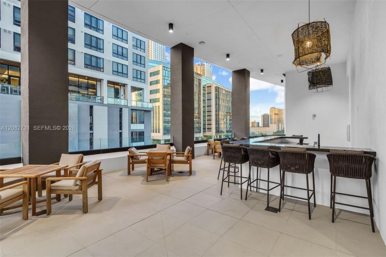 225 N Miami Ave , Unit 2002, Miami, FL 33128 Photo