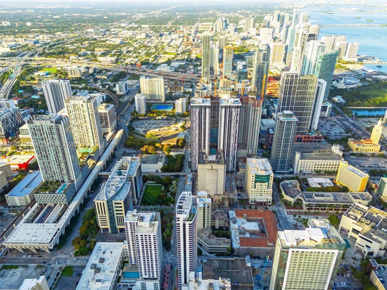 225 N Miami Ave , Unit 2002, Miami, FL 33128 Photo