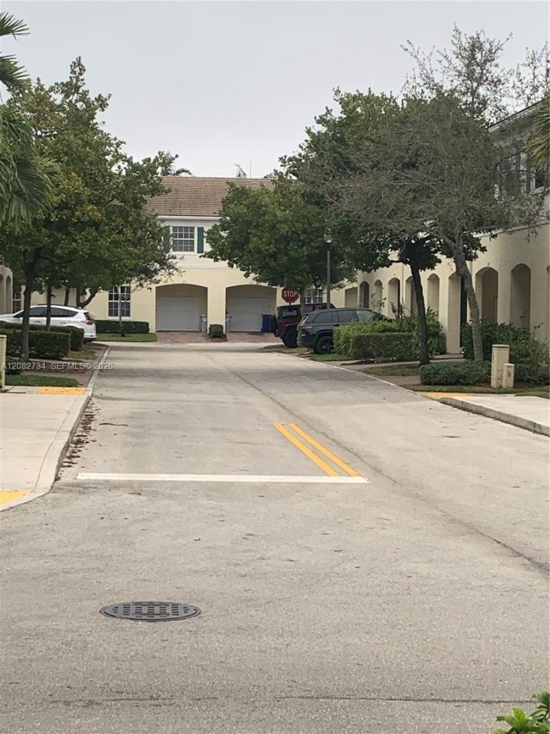 242 SW 7th Ct , Unit 242, Pompano Beach, FL 33060 Photo