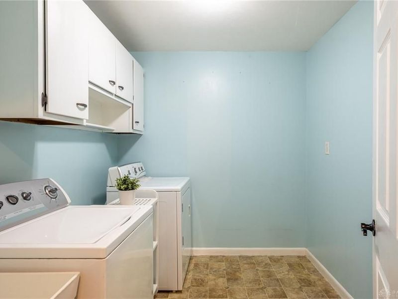 5315 Oakbrooke Drive, Dayton, OH 45440 Photo 25