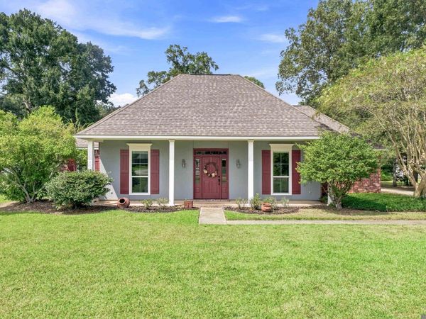 18637 Magnolia Bend Rd, Greenwell Springs, LA 70739