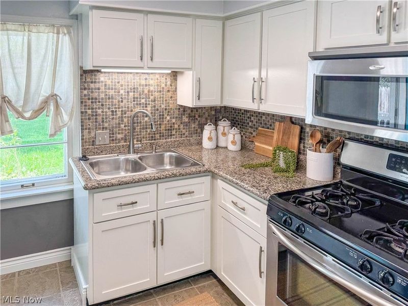 3449 Shelby Road, Youngstown, OH 44511 Photo 10