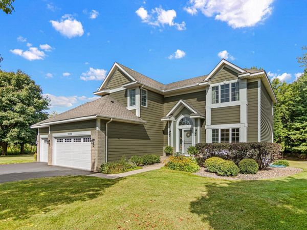 9896 57th Street N, Lake Elmo, MN 55042