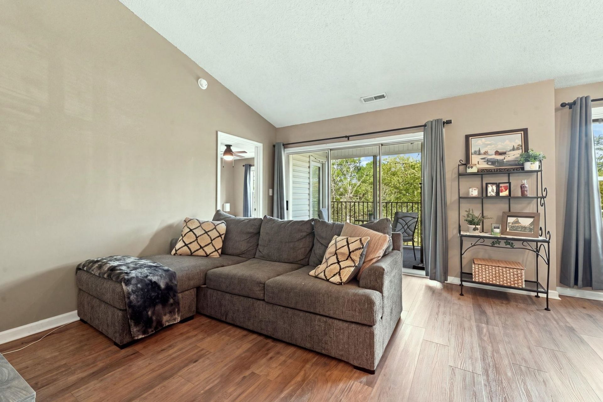 4811 Innisbrook Ct. Photo 8