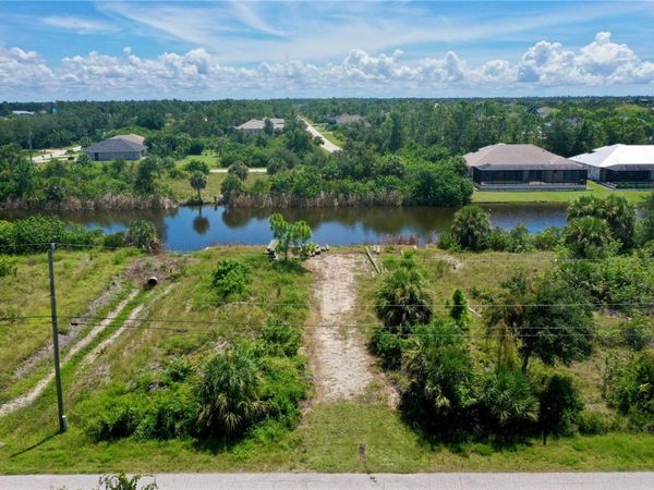 8528 SANTA CRUZ DRIVE , PORT CHARLOTTE, FL 33981