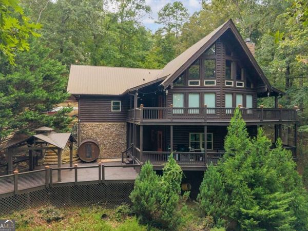 5427 Little River Circle, Gainesville, GA 30506