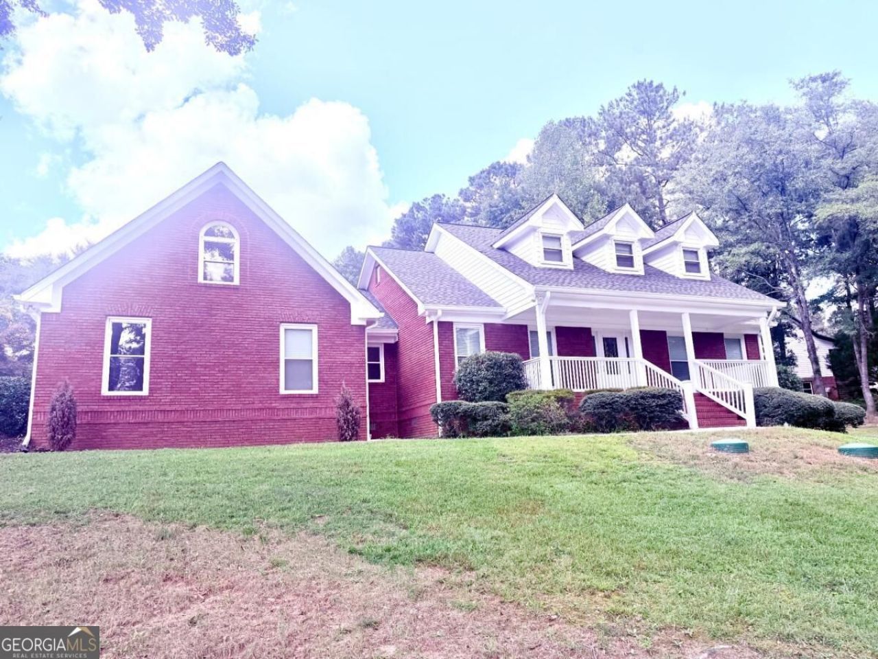 2660 Sandy Creek Circle, Loganville, GA 30052 Main Photo