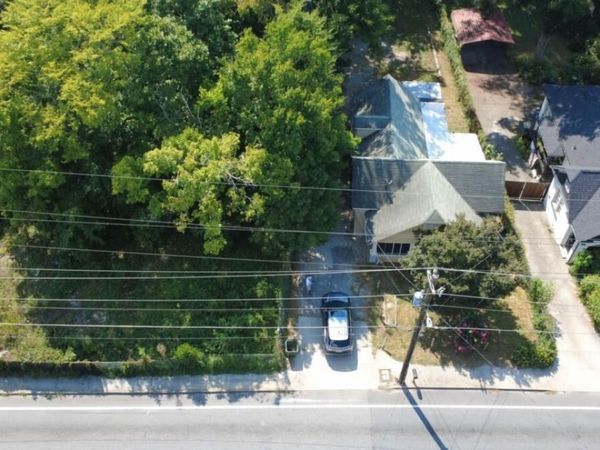 2069 Bolton Road NW, Atlanta, GA 30318