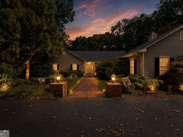 731 Hidden Lakes Trail, Jefferson, GA 30549
