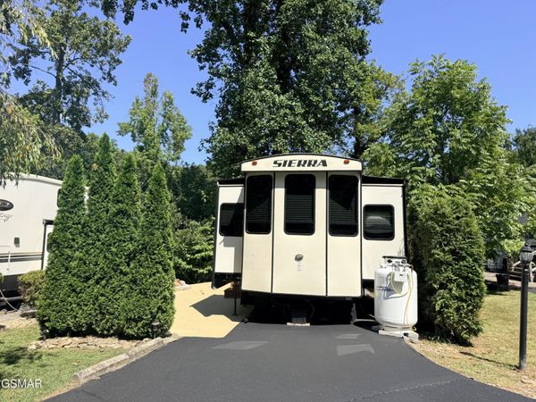 4229 E Parkway #266 , Unit 266, Gatlinburg, TN 37738