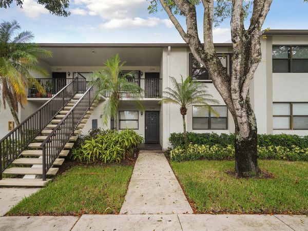 1284 S Military Trail, Unit 224, Deerfield Beach, FL 33442