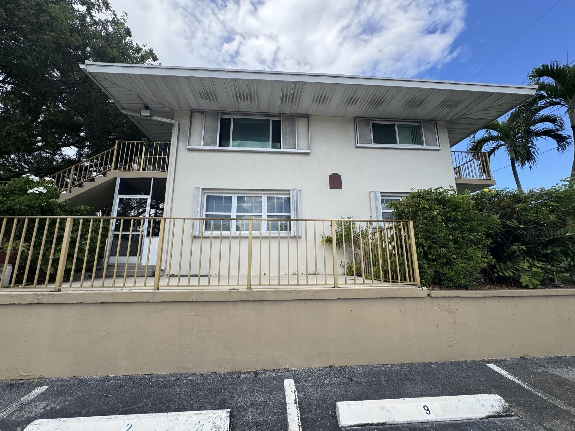 11 SW 4th Avenue, Unit 1, Boca Raton, FL 33432 Photo