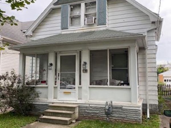 441 E Streicher Street , Toledo, OH 43608