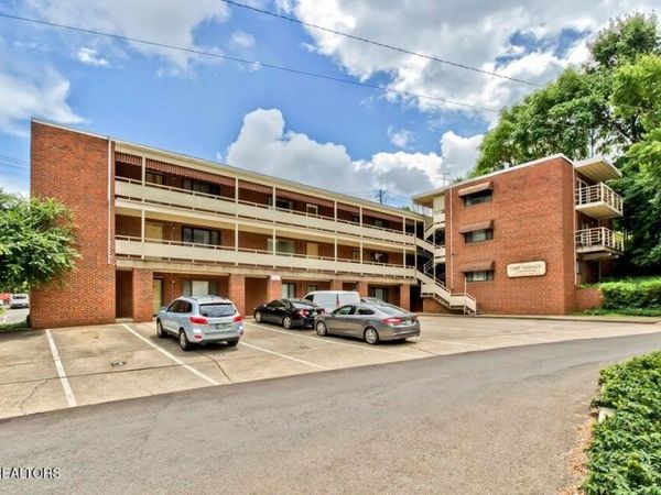 1800 Terrace Ave, Knoxville, TN 37916