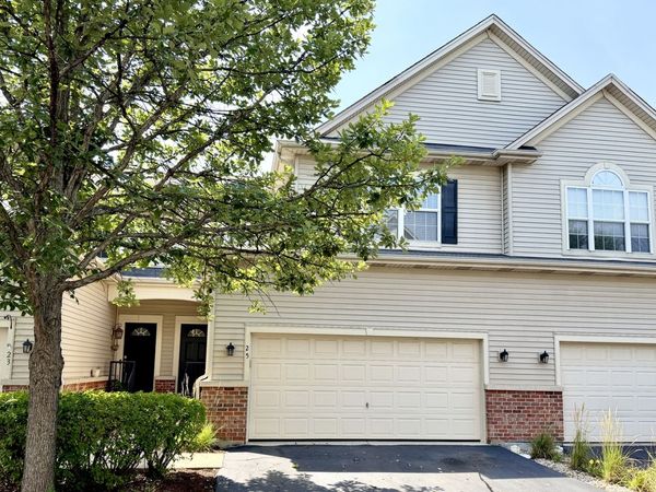 25 Melrose Court , South Elgin, IL 60177