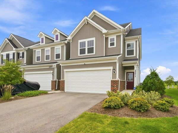 2271 Ryegrass Lane , Bolingbrook, IL 60490