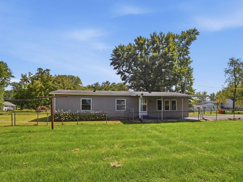 4748 Walker Street, Springfield, OH 45505 Photo 5