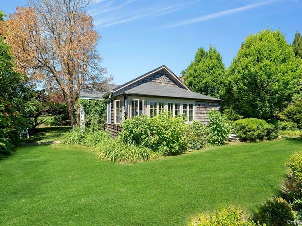 1100 7th Street, Greenport, NY 11944
