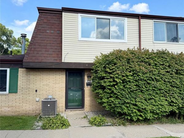 854 N Main Street , Milford Village, Mi 48381