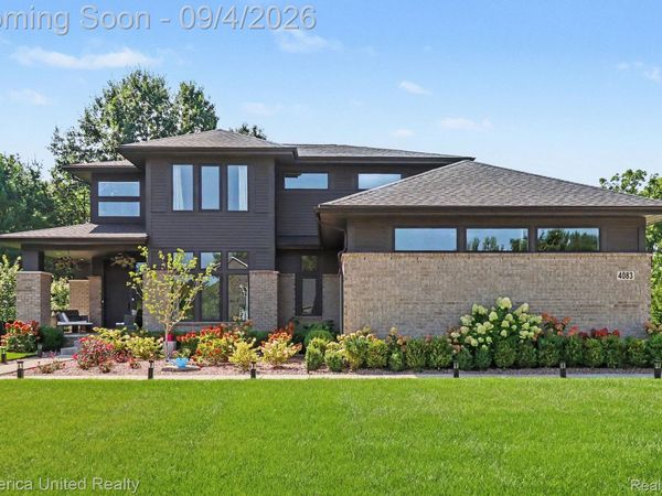 4083 Inverrary Court, Commerce Township, Mi 48382