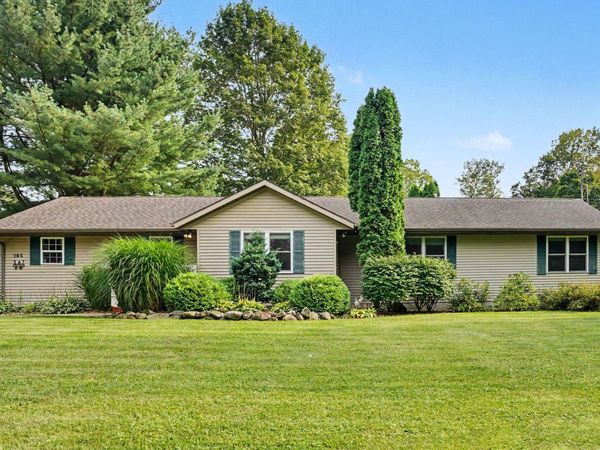 165 W Monroe Street, Marcellus, MI 49067