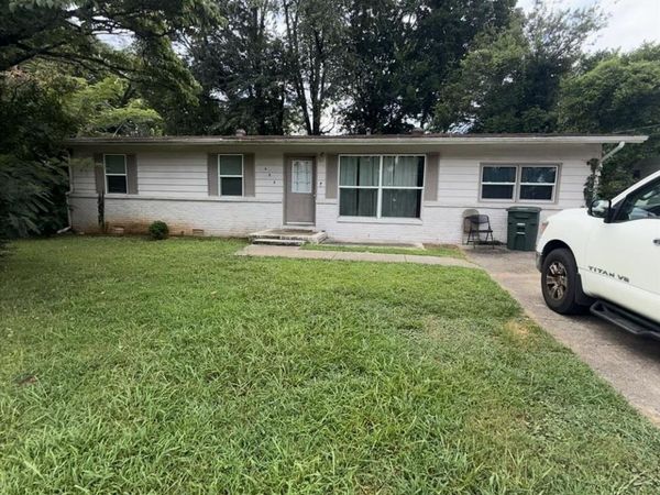 625 NW Laurel Drive, Huntsville, AL 35811