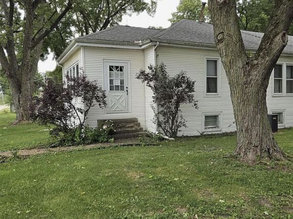 2800 S 13TH Street, Springfield, IL 62703