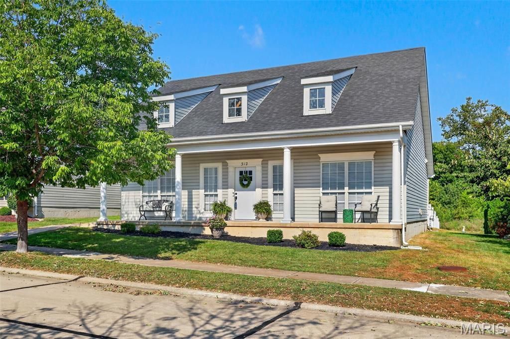 312 Hawks View Drive, O Fallon, MO 63368 Main Photo