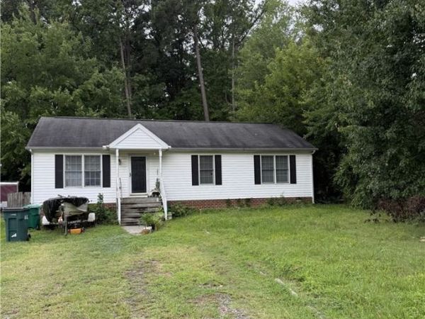 7313 Erskine Street , Henrico, VA 23228