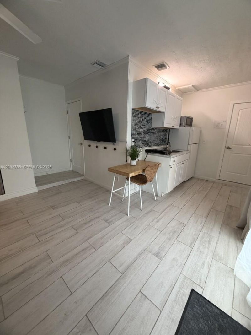 1300 Arthur St, Hollywood, FL 33019 Photo