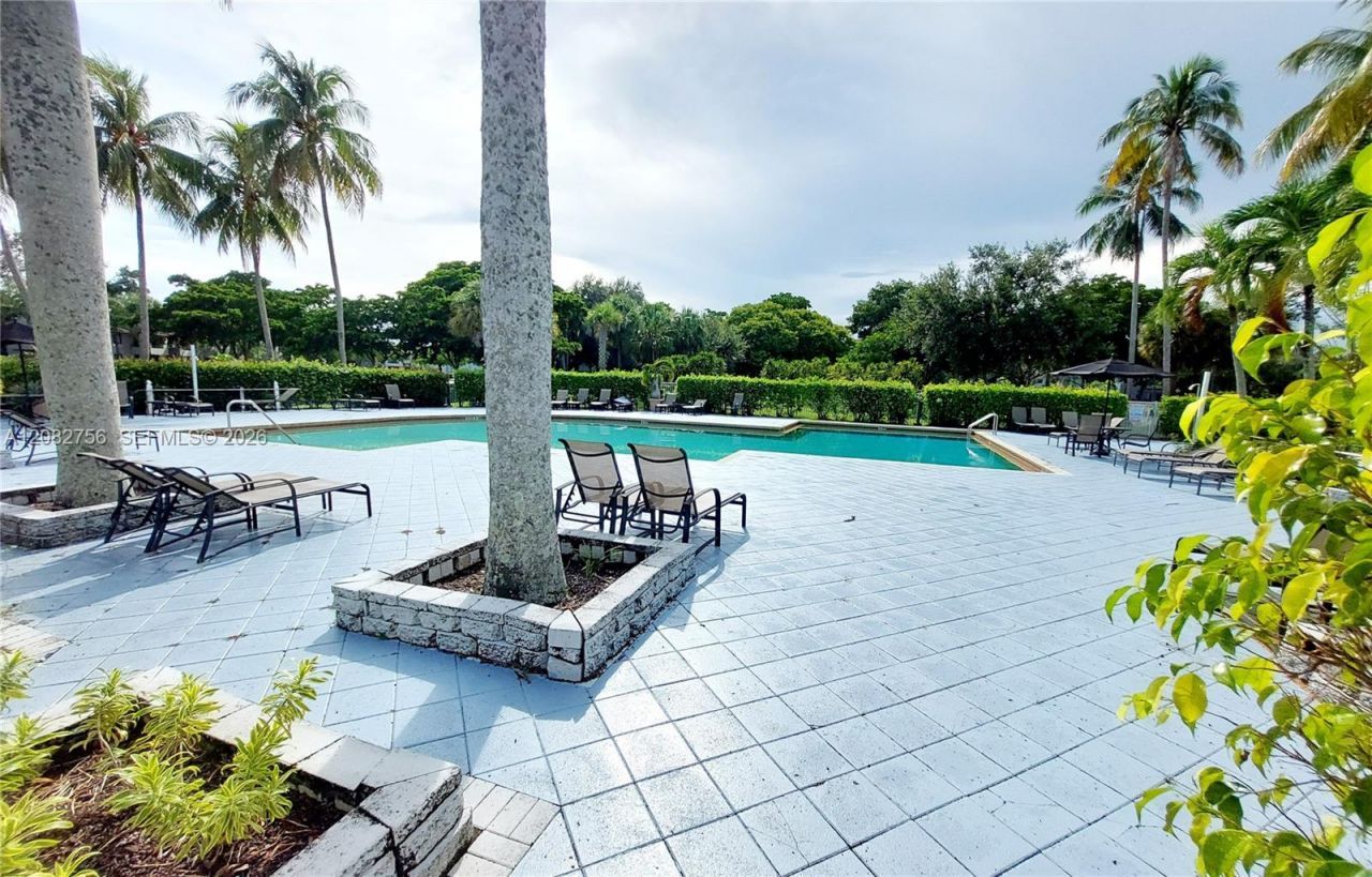 641 Lyons Rd , Unit 11207, Coconut Creek, FL 33063 Photo