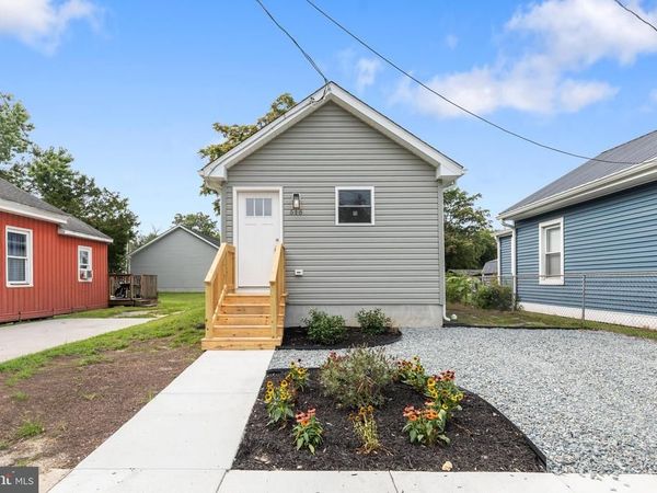 518 W 7TH STREET, LAUREL, DE 19956