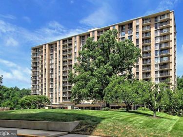 4600 S FOUR MILE RUN, Unit 631, ARLINGTON, VA 22204