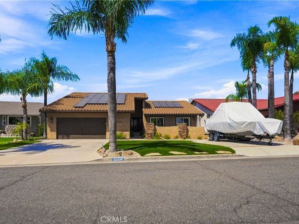 22336 Loch Lomond, Canyon Lake, CA 92587
