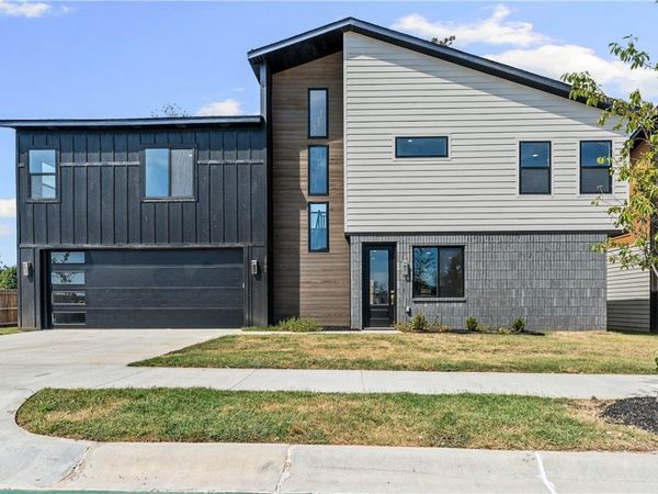 2701 SW Bonnie Lane , Rogers, AR 72758