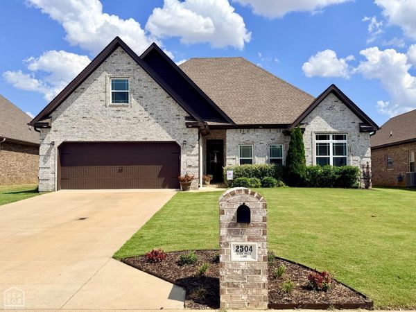 2504 Eden Hills, Jonesboro, AR 72405