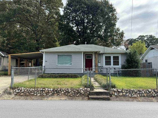 402 S Border, Benton, AR 72015