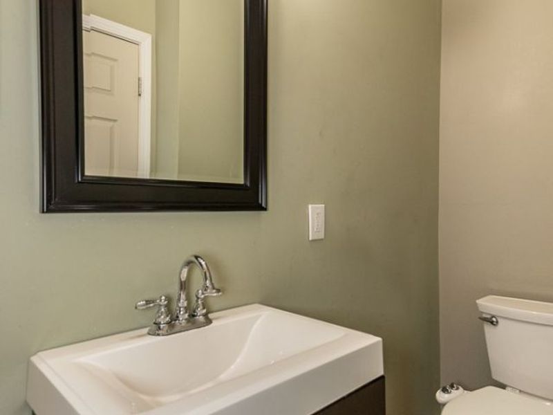 15416 Saranac Road, Cleveland, OH 44110 Photo 16