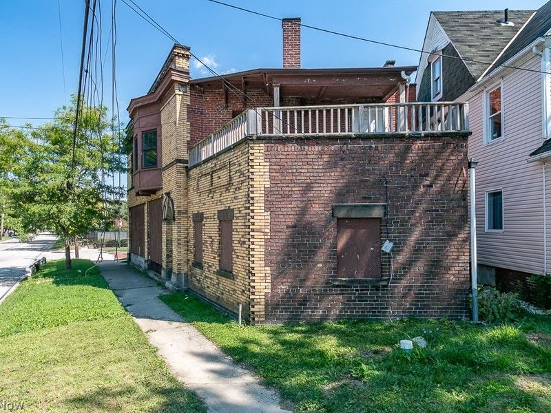 15416 Saranac Road, Cleveland, OH 44110 Photo 22