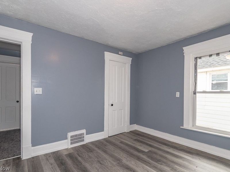 15416 Saranac Road, Cleveland, OH 44110 Photo 28