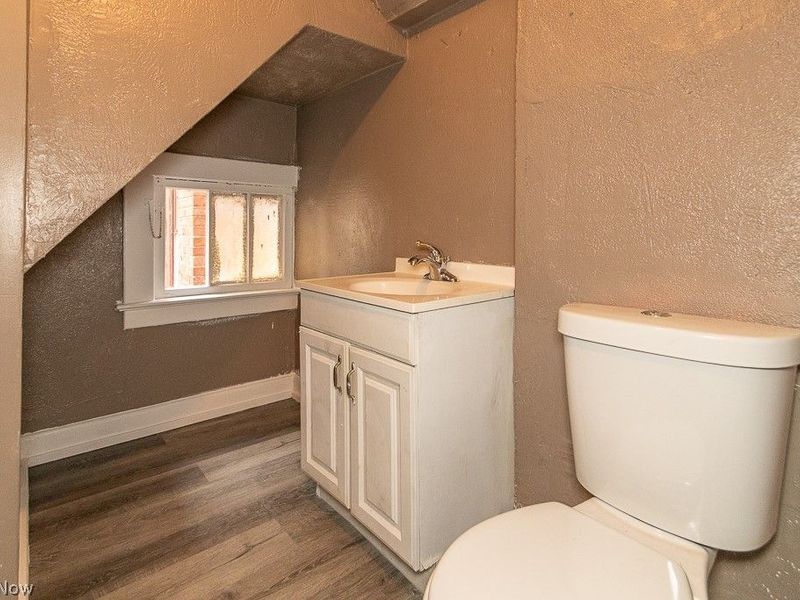 15416 Saranac Road, Cleveland, OH 44110 Photo 32